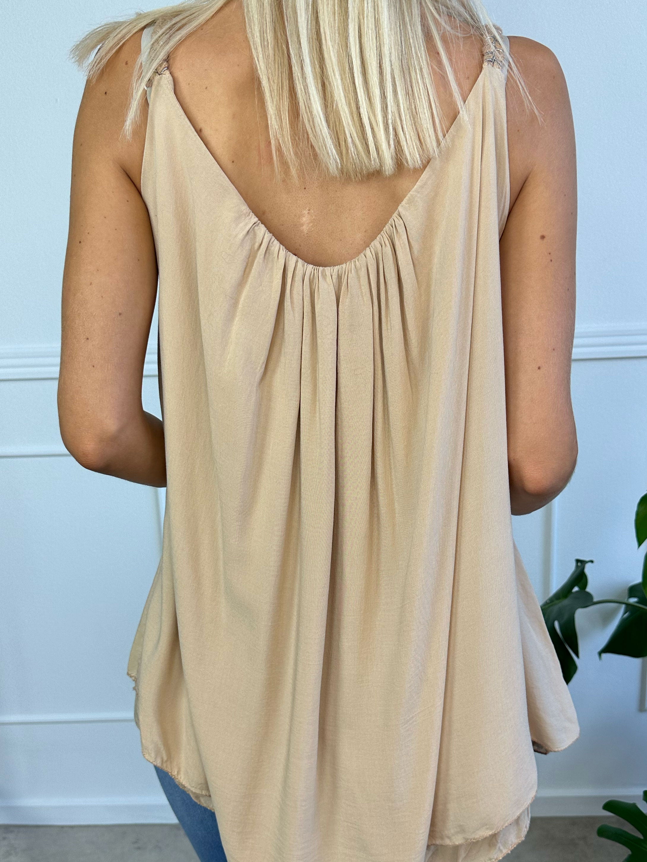 Asia - Söt enfärgad viskostopp med flätade band